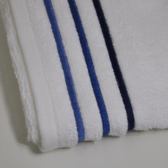 Detalhe-toalha-de-lavabo-listras-azuis