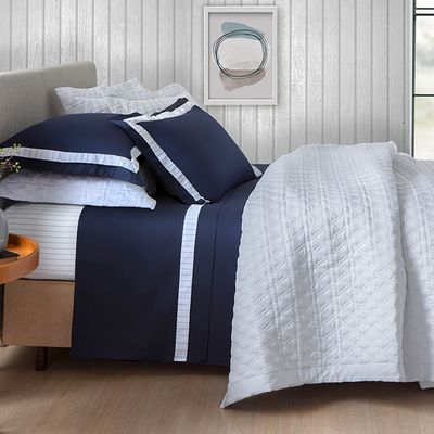 cama-ambientada-risca-de-giz