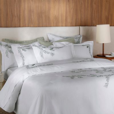 TRUSSARDI---CAMA---PISTANCIA---AMBIENTE