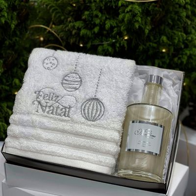 Kit-Toalha-de-lavabo-Feliz-Natal-Prata-Com-Sabonete