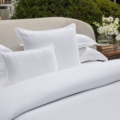 Kit-Colcha-Velour-Belmonte-Branco---Ambientado-Detalhe